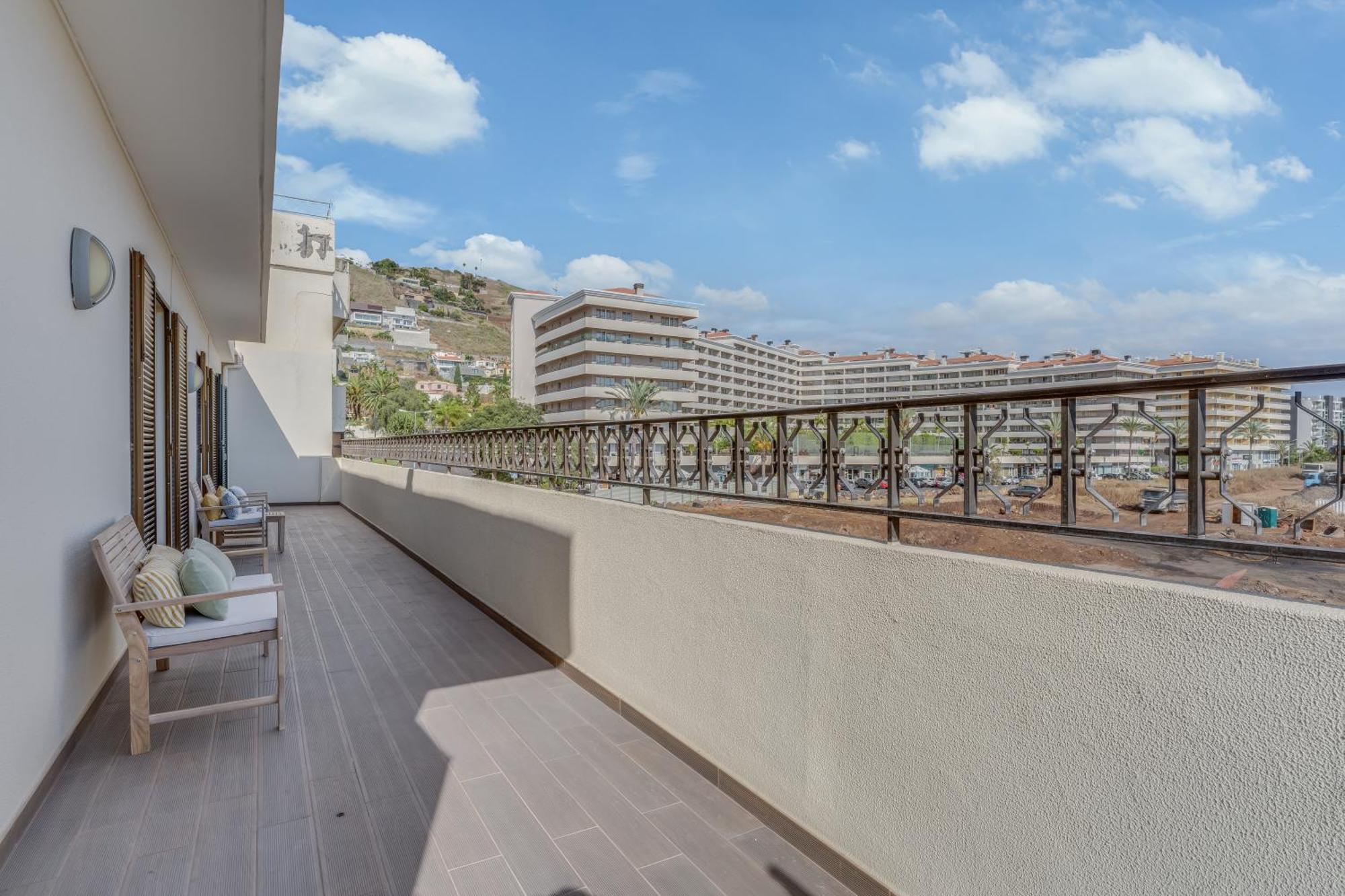 Апартаменти Portola Penthouse Фуншал Екстер'єр фото
